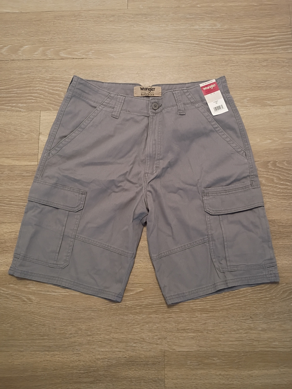 Wrangler Authentics Utility Cargo Shorts Size 33 Grey